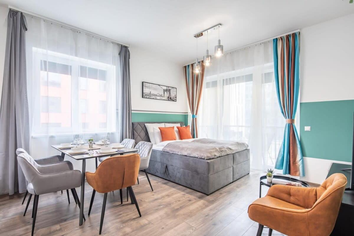 Brand New - Modern & Comy At River Budapest